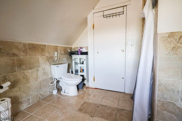 161 Milford Ave, Newark City, NJ 07108