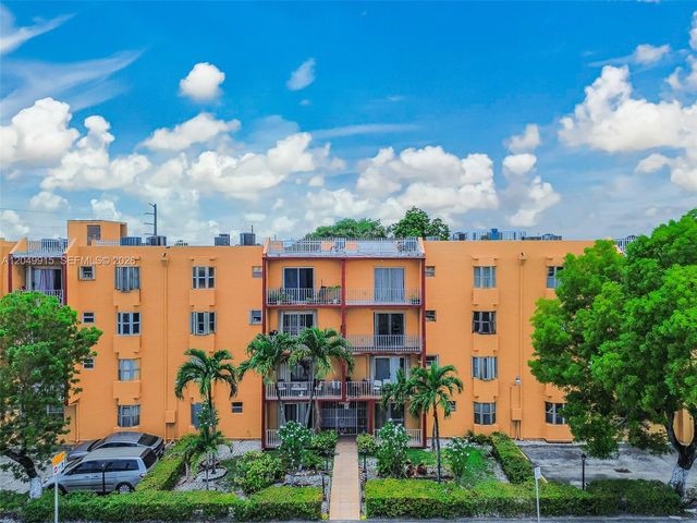 6200 W Flagler Street 208, Miami, FL 33144