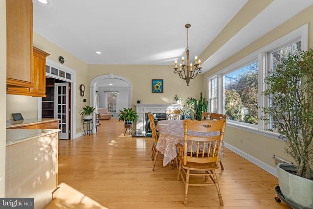 38 LARSEN RD, Ringoes, NJ 08551