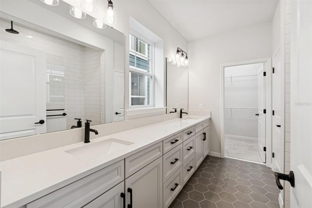 9476 HARTLINE WAY, Orlando, FL 32827