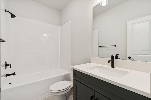 9476 HARTLINE WAY, Orlando, FL 32827