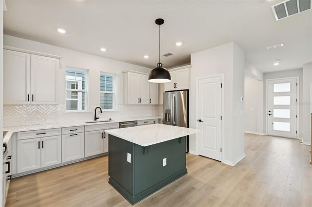 9476 HARTLINE WAY, Orlando, FL 32827