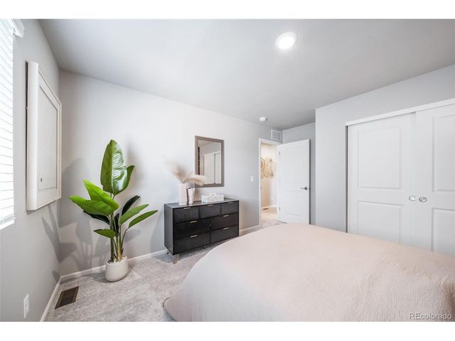 4154 Graywood Dr, Johnstown, CO 80534