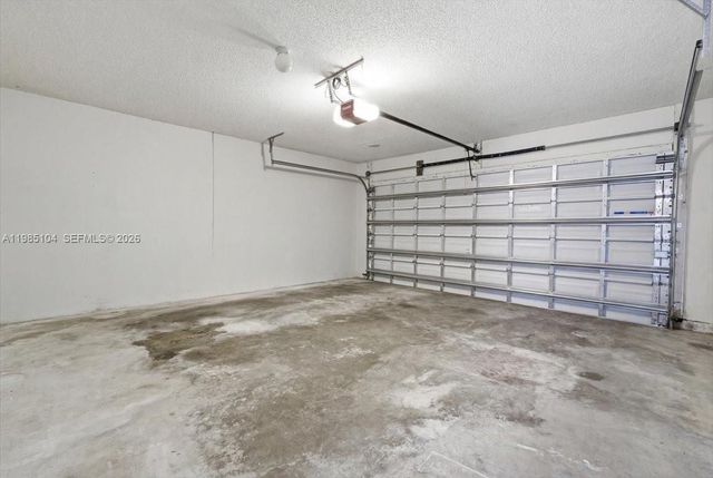 354 Bermuda Springs Dr, Weston, FL 33326