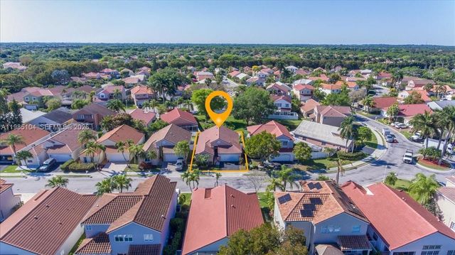 354 Bermuda Springs Dr, Weston, FL 33326