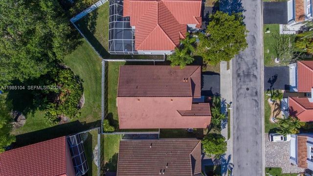 354 Bermuda Springs Dr, Weston, FL 33326