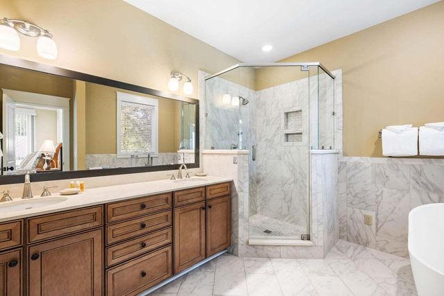 9 24th Avenue, Isle Of Palms, SC 29451