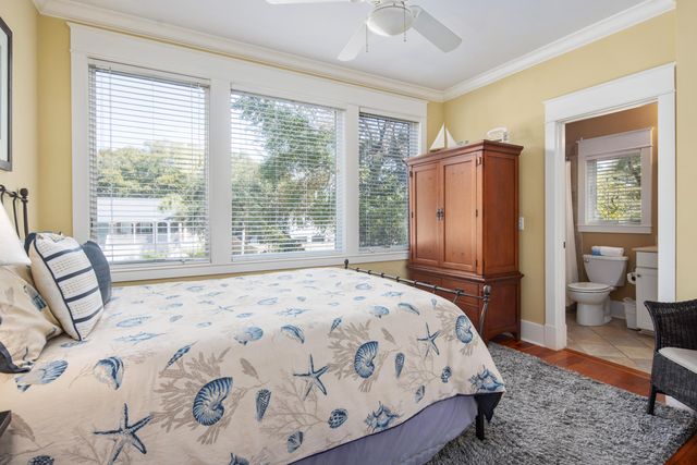 9 24th Avenue, Isle Of Palms, SC 29451