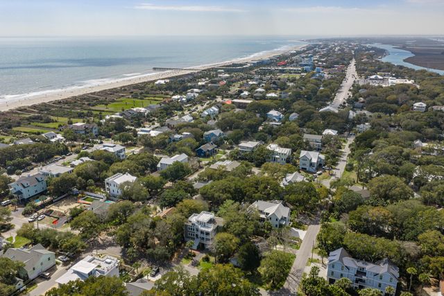 9 24th Avenue, Isle Of Palms, SC 29451