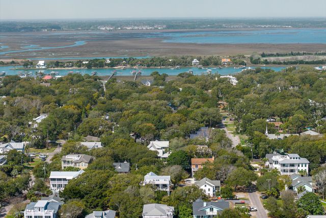 9 24th Avenue, Isle Of Palms, SC 29451