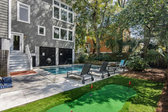 9 24th Avenue, Isle Of Palms, SC 29451