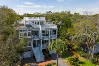 9 24th Avenue, Isle Of Palms, SC 29451