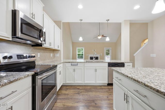 15 Dandelion Place, Spring Lake, NC 28390