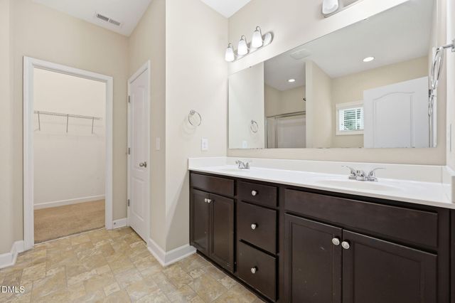 15 Dandelion Place, Spring Lake, NC 28390
