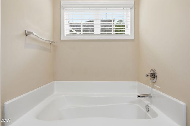 15 Dandelion Place, Spring Lake, NC 28390