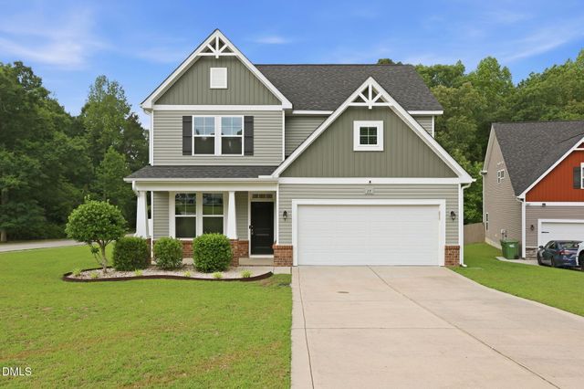 15 Dandelion Place, Spring Lake, NC 28390