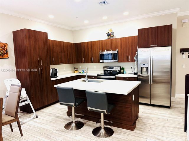 12403 NW 18th Court 12403, Pembroke Pines, FL 33028