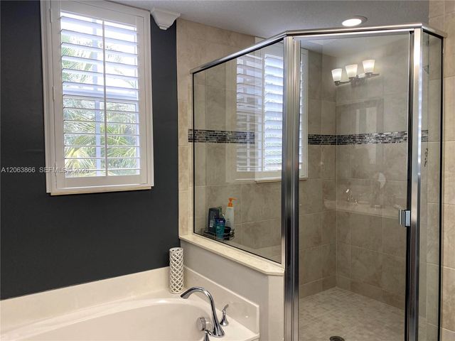 12403 NW 18th Court 12403, Pembroke Pines, FL 33028