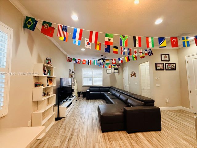 12403 NW 18th Court 12403, Pembroke Pines, FL 33028