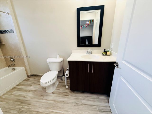 12403 NW 18th Court 12403, Pembroke Pines, FL 33028
