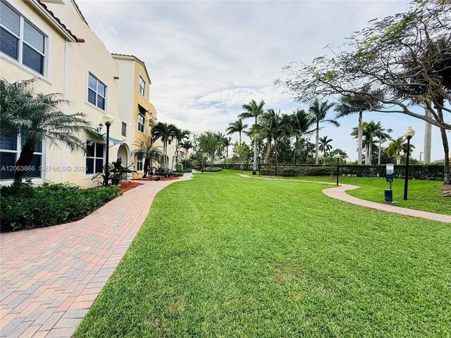 12403 NW 18th Court 12403, Pembroke Pines, FL 33028