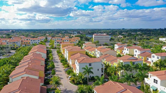 12403 NW 18th Court 12403, Pembroke Pines, FL 33028