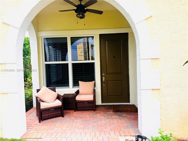 12403 NW 18th Court 12403, Pembroke Pines, FL 33028