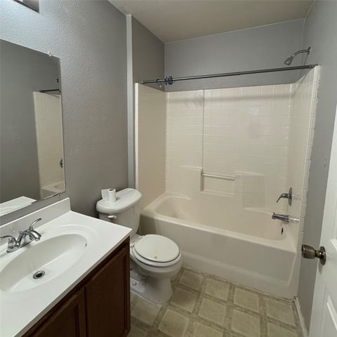 12320 Fish Road, Dallas, TX 75253