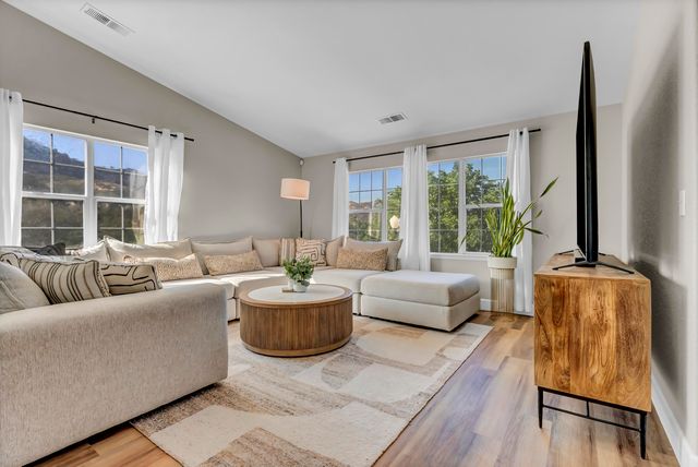 42076 Black Oak Drive, Three Rivers, CA 93271