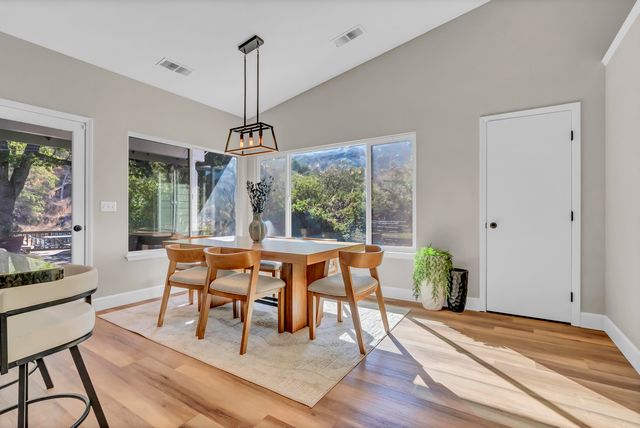 42076 Black Oak Drive, Three Rivers, CA 93271