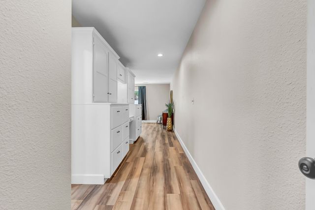 42076 Black Oak Drive, Three Rivers, CA 93271