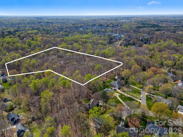 801 Reverdy Lane, Matthews, NC 28105