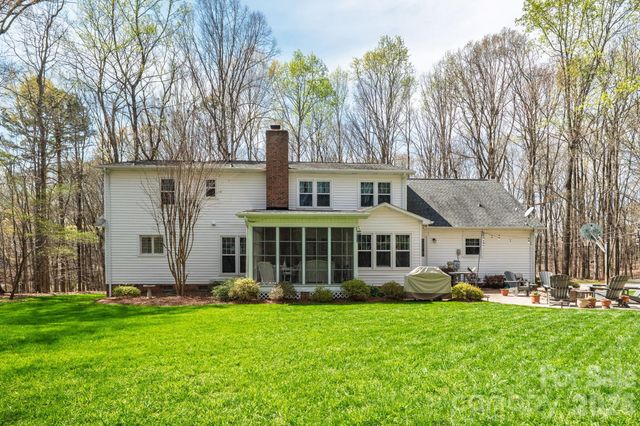 801 Reverdy Lane, Matthews, NC 28105