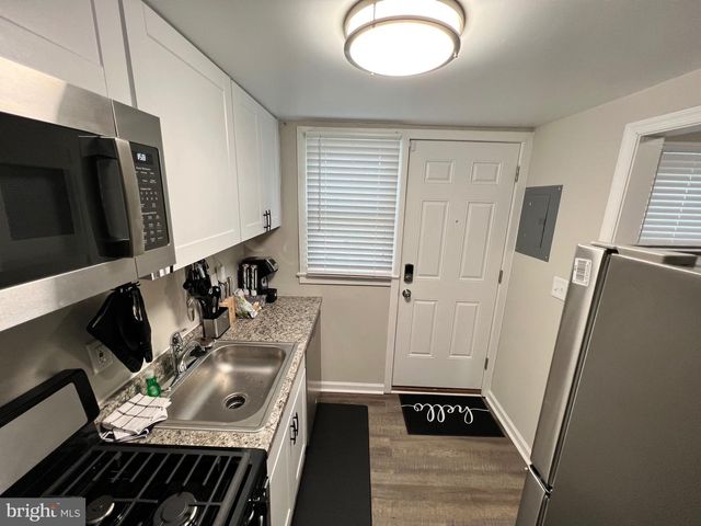 2803 IVERSON ST, Temple Hills, MD 20748