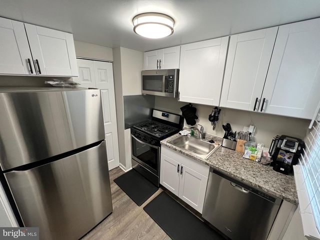 2803 IVERSON ST, Temple Hills, MD 20748