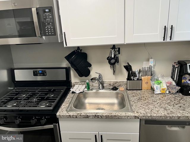 2803 IVERSON ST, Temple Hills, MD 20748