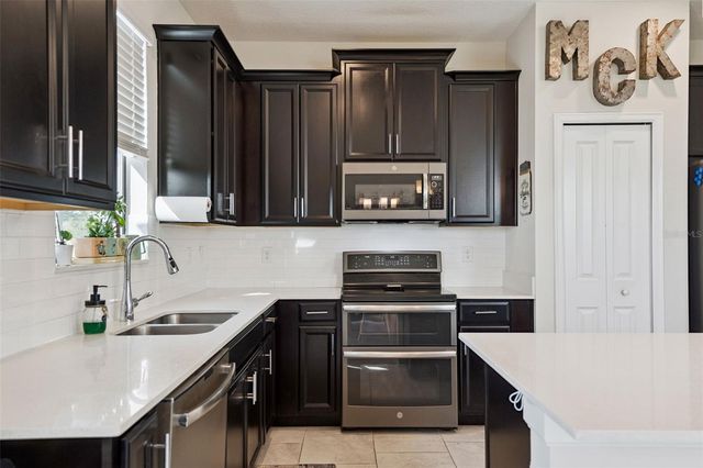 1201 ROYAL ST GEORGE BOULEVARD, Davenport, FL 33896