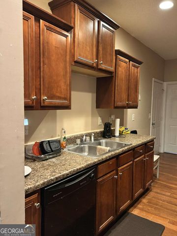 6354 Olmadison Place, Atlanta, GA 30349