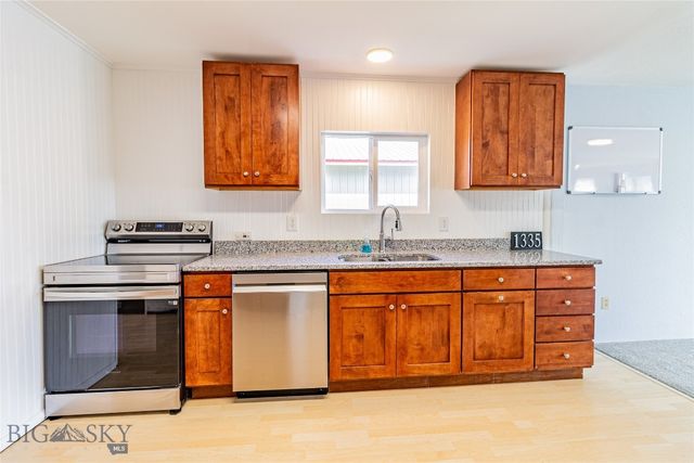 1335 Iowa Avenue, Butte, MT 59701