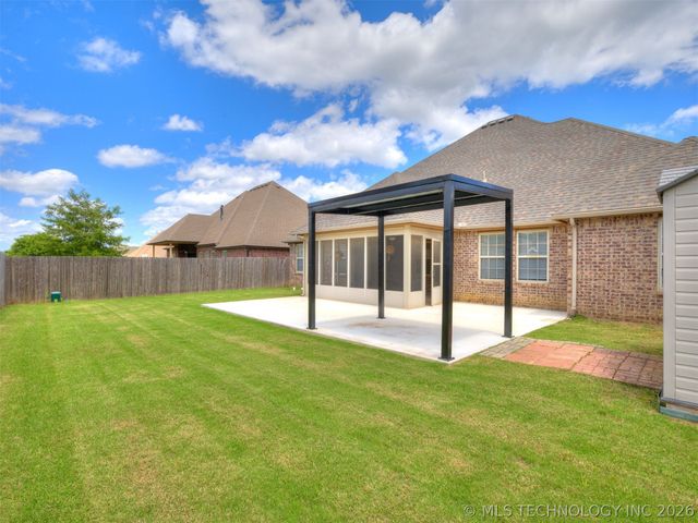 14714 Courtney Lane, Glenpool, OK 74033