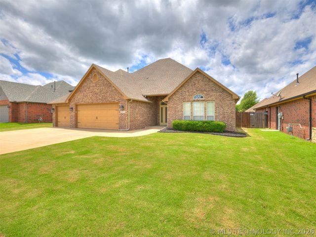 14714 Courtney Lane, Glenpool, OK 74033