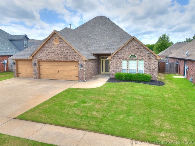 14714 Courtney Lane, Glenpool, OK 74033