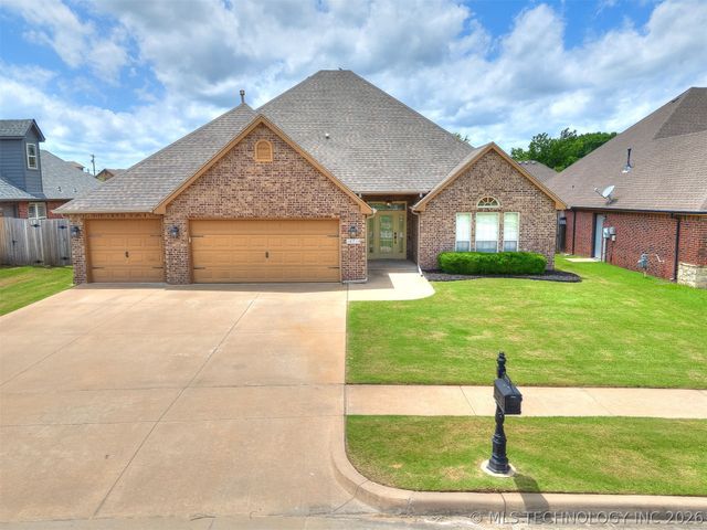 14714 Courtney Lane, Glenpool, OK 74033