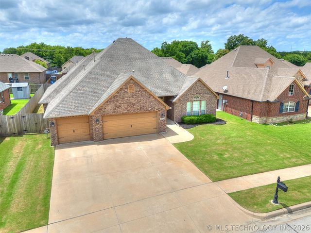 14714 Courtney Lane, Glenpool, OK 74033