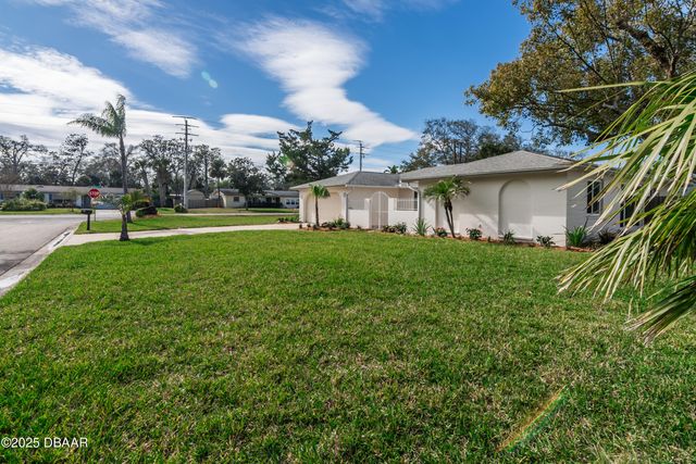 1 Cameo Circle, Ormond Beach, FL 32174