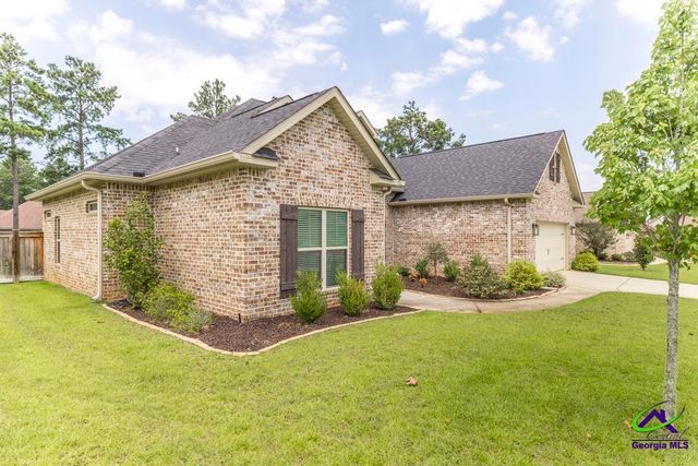 104 Gracetree Way, Kathleen, GA 31047
