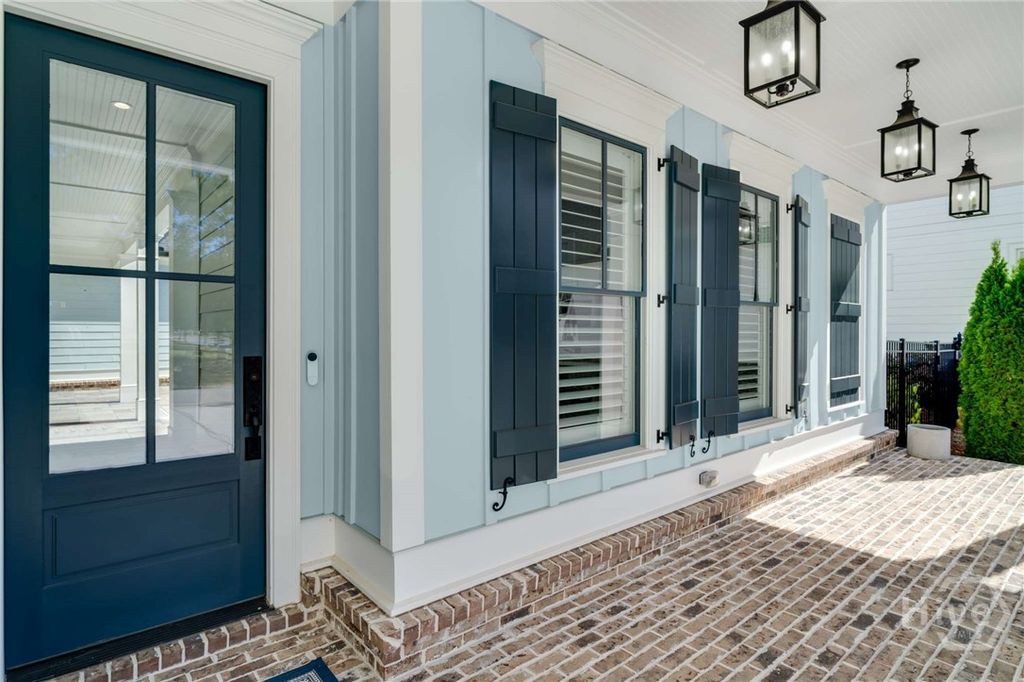 Image 5 of property listing at 2030 Greenleffe Drive, Statham, GA 30666