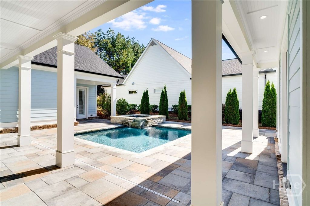 Image 50 of property listing at 2030 Greenleffe Drive, Statham, GA 30666