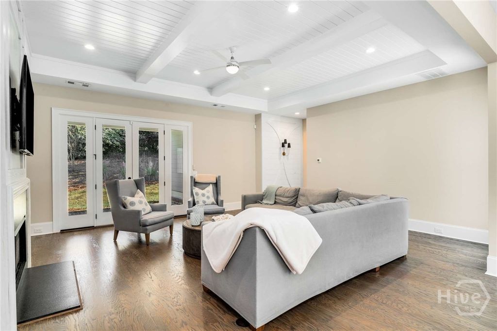 Image 6 of property listing at 2030 Greenleffe Drive, Statham, GA 30666