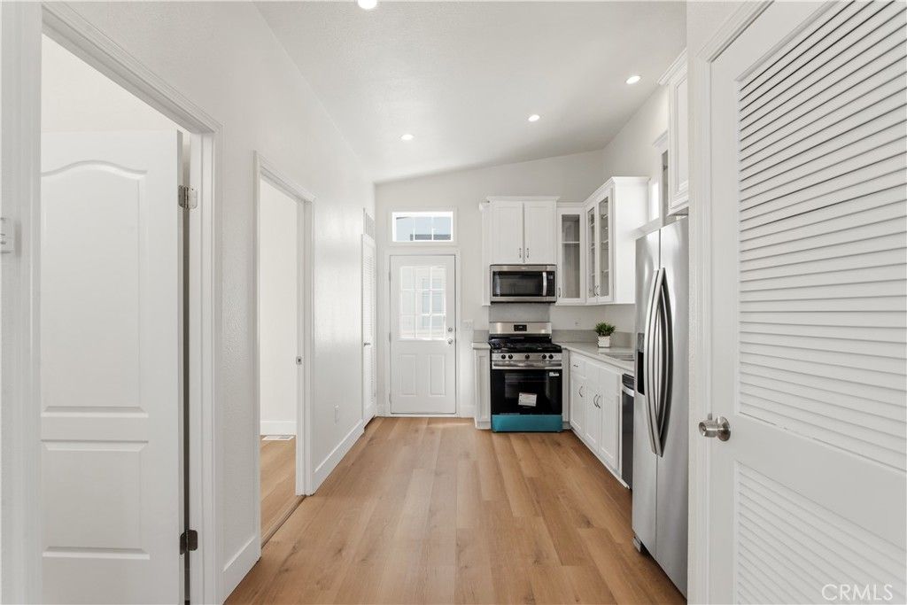 8250 Lankershim Boulevard Space 45, North Hollywood, CA 91605 — photo 4